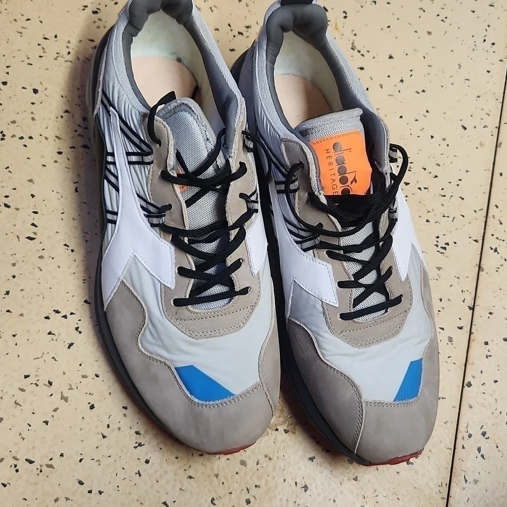 Diadora heritage nylon rave men's size 12 EUC no insoles - Picture 1 of 7
